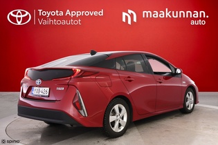 Toyota Prius Plug-in vaihtoauto