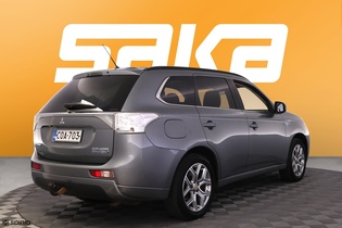 Mitsubishi Outlander PHEV vaihtoauto