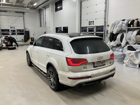 Audi Q7 vaihtoauto