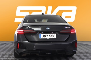 BMW i5 M60 vaihtoauto
