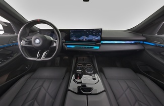 BMW i5 M60 vaihtoauto