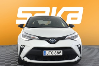 Toyota C-HR vaihtoauto