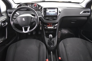 Peugeot 208 vaihtoauto