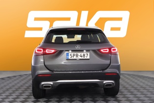 Mercedes-Benz GLA vaihtoauto