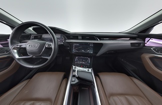 Audi e-tron vaihtoauto