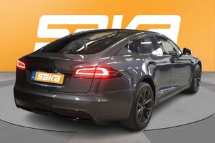 Tesla Model S vaihtoauto