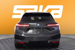BMW iX vaihtoauto