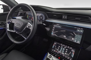 Audi e-tron vaihtoauto