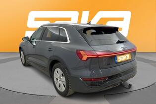 Audi Q8 e-tron vaihtoauto