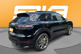 Porsche Cayenne vaihtoauto