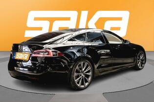 Tesla Model S vaihtoauto