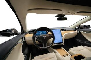 Tesla Model S vaihtoauto