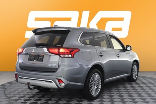Mitsubishi Outlander PHEV vaihtoauto