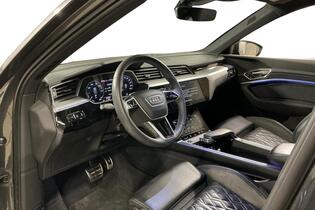 Audi Q8 e-tron vaihtoauto