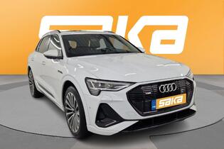 Audi e-tron vaihtoauto