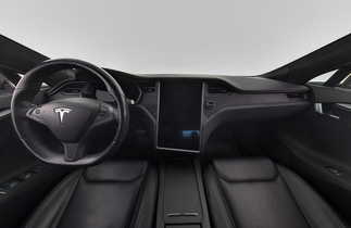 Tesla Model S vaihtoauto