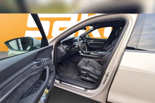 Audi e-tron vaihtoauto