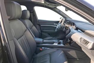 Audi Q8 e-tron vaihtoauto