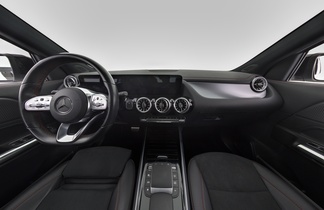 Mercedes-Benz EQA vaihtoauto