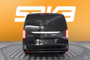 Mercedes-Benz EQV vaihtoauto