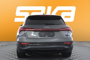 Audi Q8 e-tron vaihtoauto