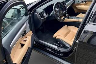 Volvo V90 Cross Country vaihtoauto