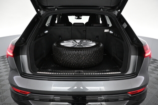 Audi Q8 e-tron vaihtoauto
