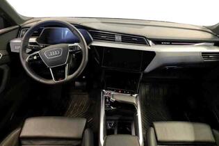 Audi e-tron vaihtoauto