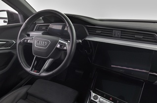Audi e-tron vaihtoauto