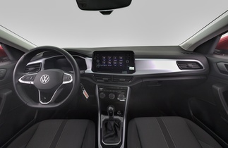 Volkswagen T-Roc vaihtoauto