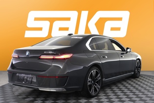 BMW i7 vaihtoauto