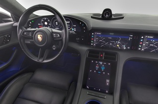 Porsche Taycan vaihtoauto