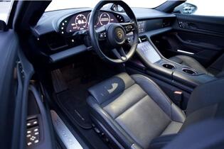 Porsche Taycan vaihtoauto