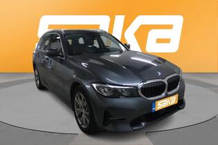 BMW 330 vaihtoauto