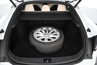 Tesla Model S vaihtoauto