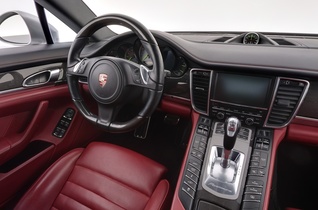Porsche Panamera vaihtoauto
