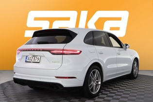 Porsche Cayenne vaihtoauto