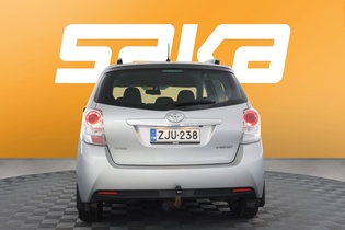 Toyota Verso vaihtoauto