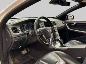 Volvo V60 Cross Country vaihtoauto