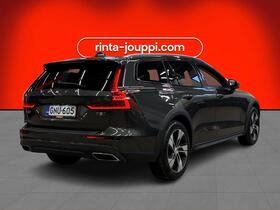 Volvo V60 Cross Country vaihtoauto