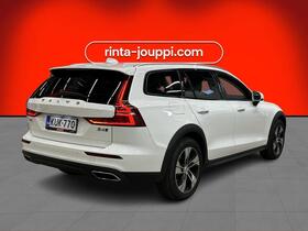 Volvo V60 Cross Country vaihtoauto