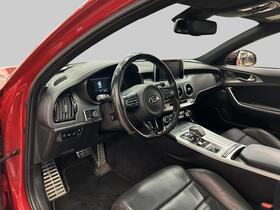 Kia Stinger vaihtoauto