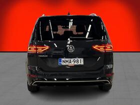 Volkswagen Touran vaihtoauto