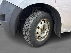 Nissan NV400 vaihtoauto