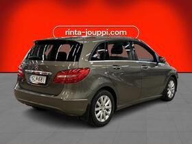 Mercedes-Benz B vaihtoauto