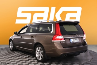 Volvo V70 vaihtoauto