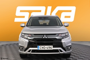Mitsubishi Outlander PHEV vaihtoauto