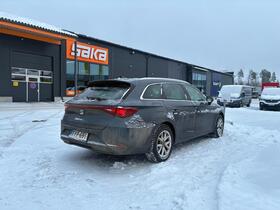 SEAT Leon Sportstourer vaihtoauto