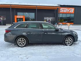 SEAT Leon Sportstourer vaihtoauto