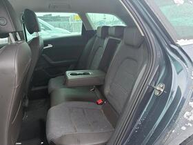 SEAT Leon Sportstourer vaihtoauto